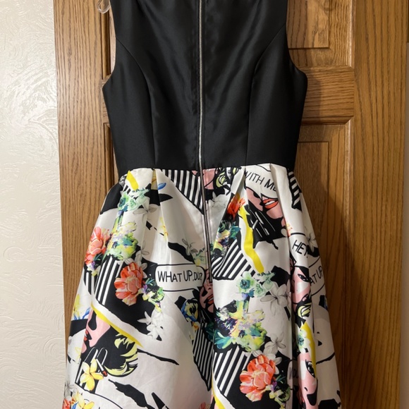 Macduggal Homecoming Dress - Picture 2 of 2